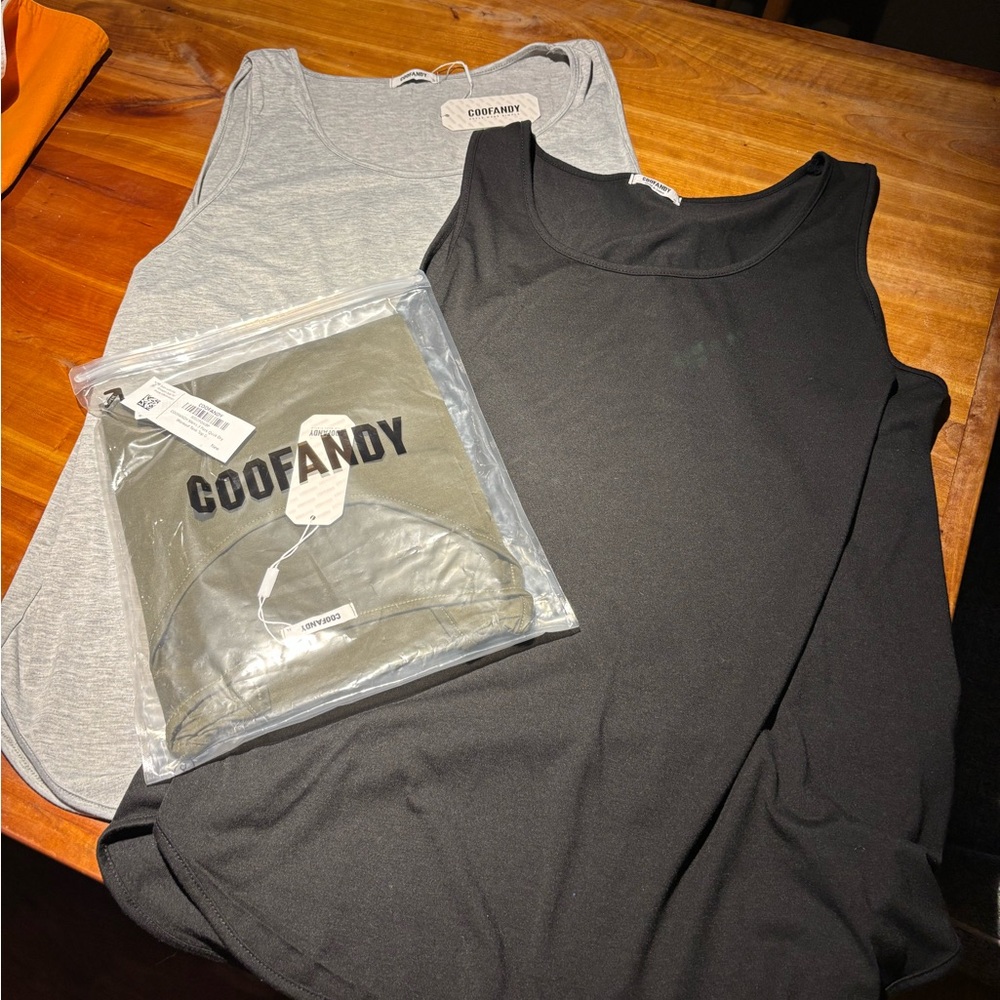 COOFANDY Men's Gray and Black Tank Tops